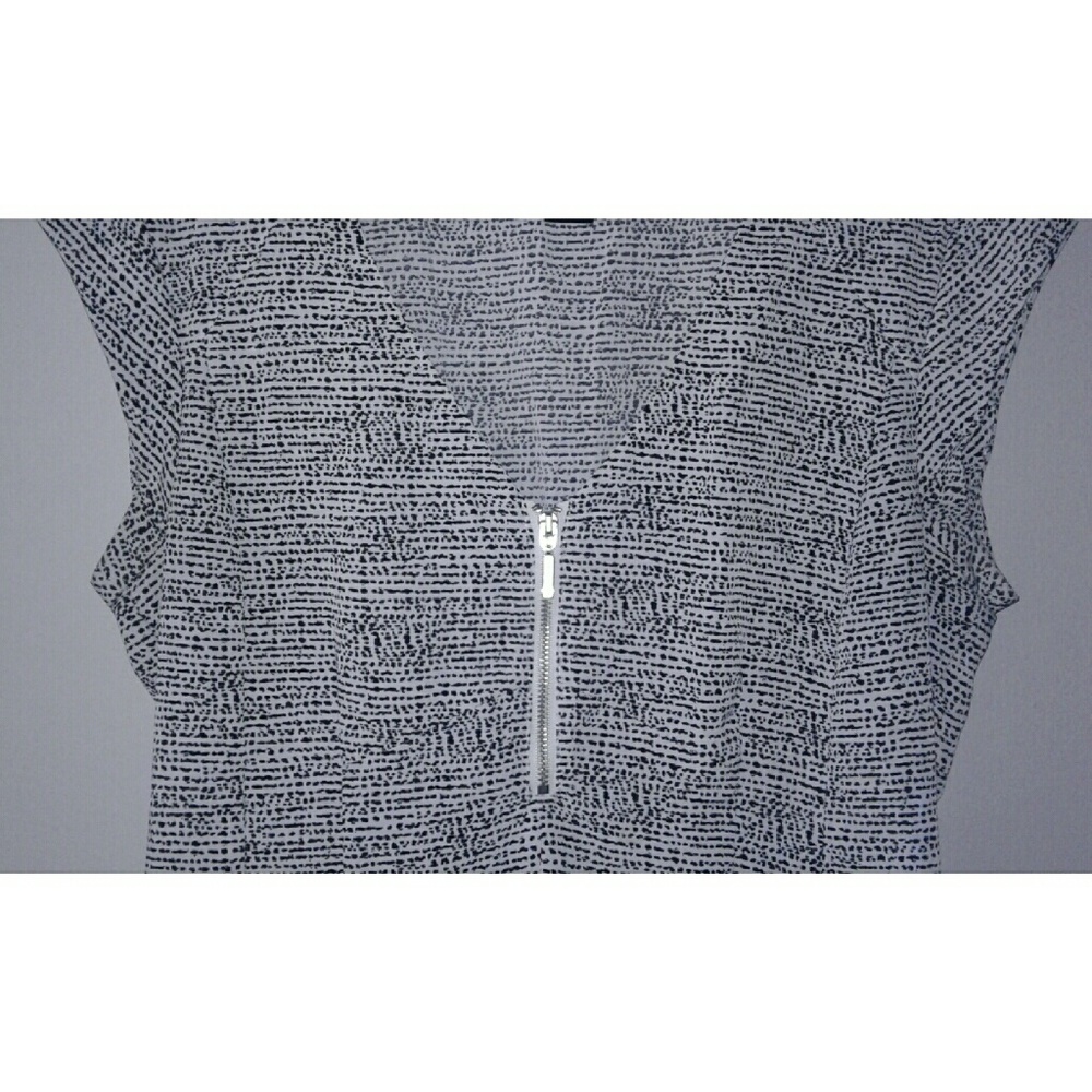 H&M | Cap Sleeve Dress NWOT
